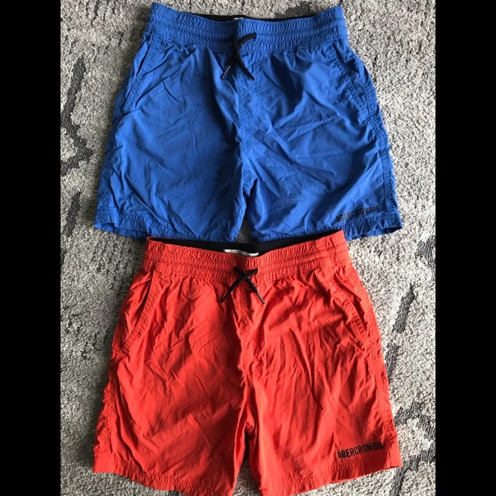 2 Pair of Abercrombie kids boy shorts size 7/8 - Picture 1 of 3